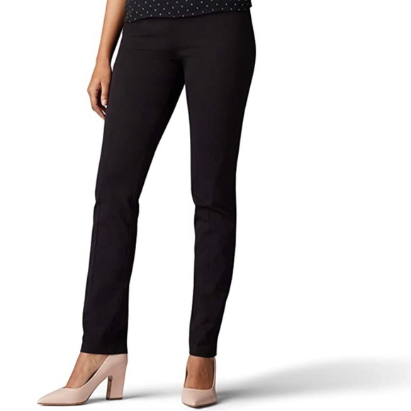 Women's Sculpting Fit Slim Leg Pull-On Jean - Picture 4 of 12